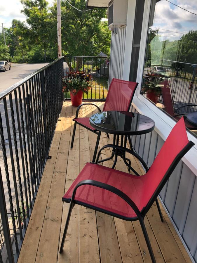 New Rockland Motel Bobcaygeon Bagian luar foto